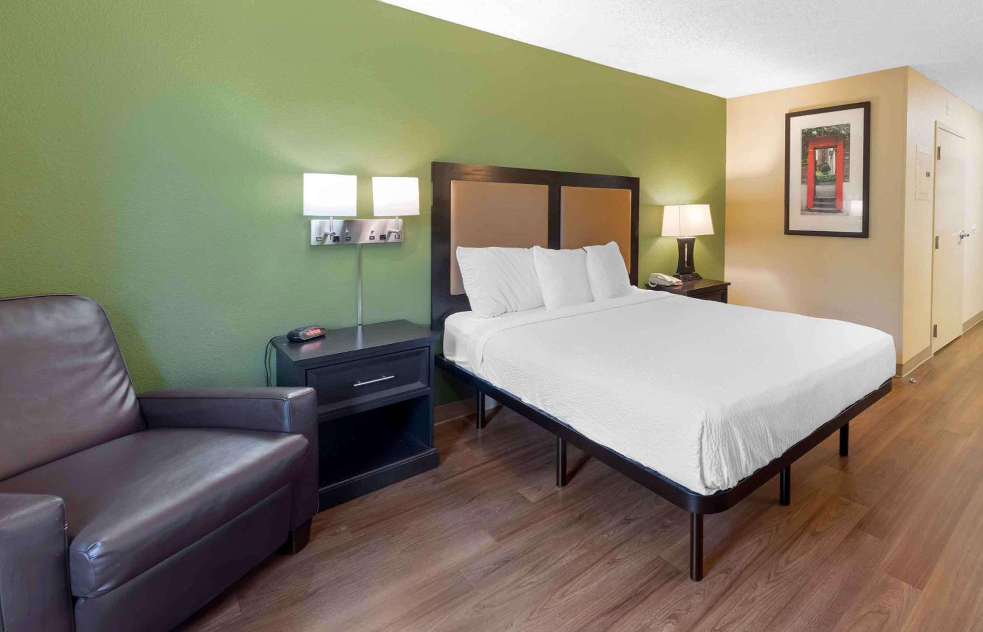 Extended Stay America Suites - Dallas - Las Colinas - Carnaby St Irving Extérieur photo
